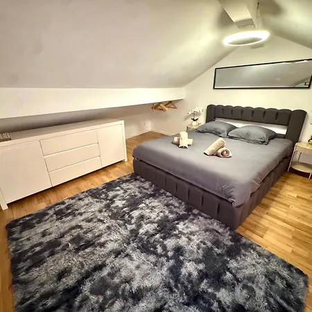 Daire Maison 7personnes - Tour-eiffel Issy-les-Moulineaux